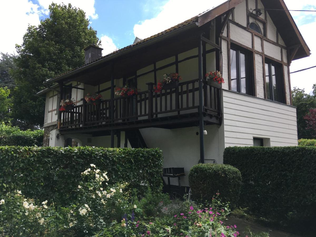 Holiday Home "Les Ancolies " Gite Citadin Spa Exterior photo